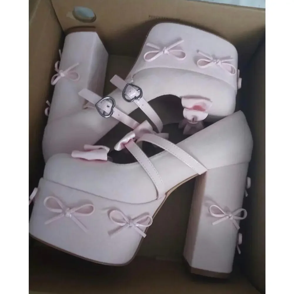 Mary Jane platform heels - Picture 3 of 5